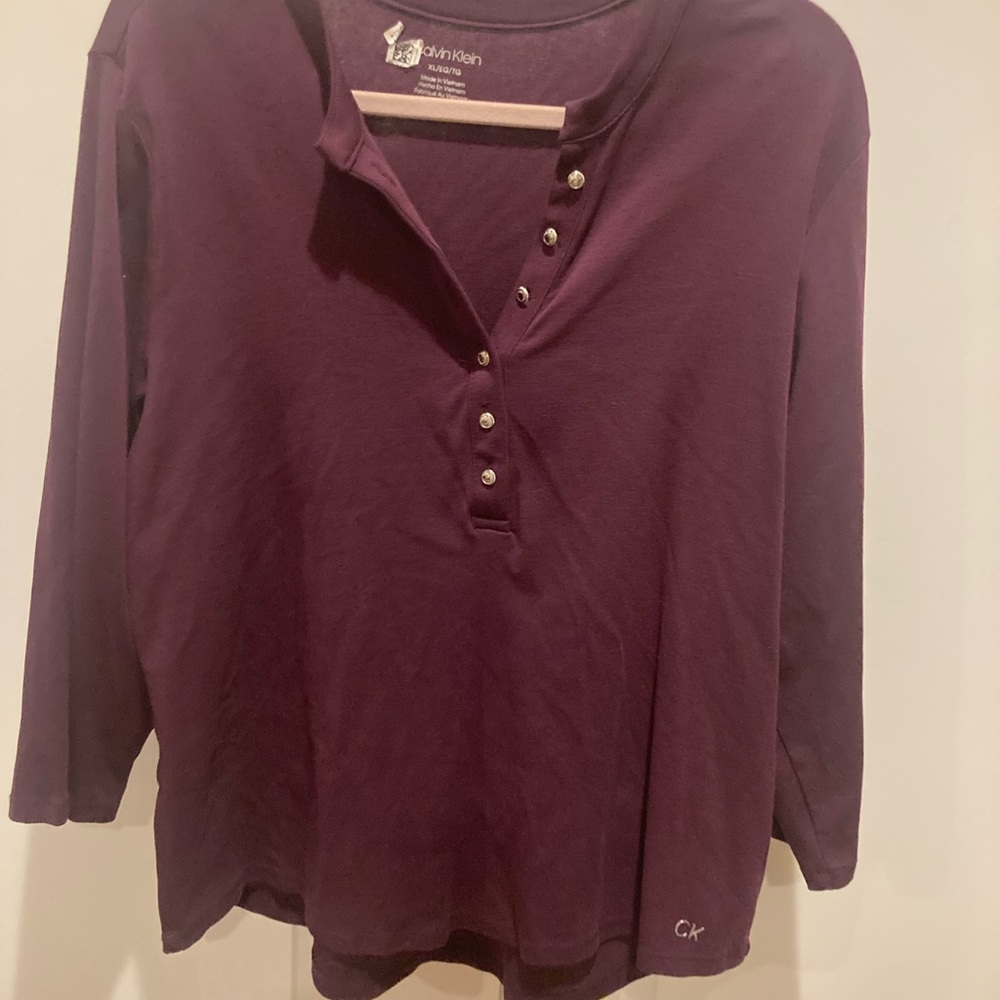 Calvin Klein three-quarter sleeve button-down front Henley XL